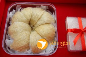 Tổ yến thượng hạng tinh chế